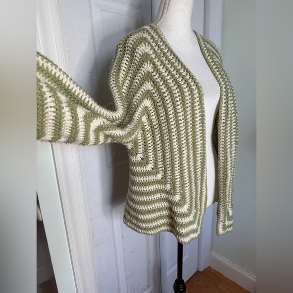 Silveria Hand Knitted Crochet Cardigan In Soft Green and Cream - Picture 6 of 7
